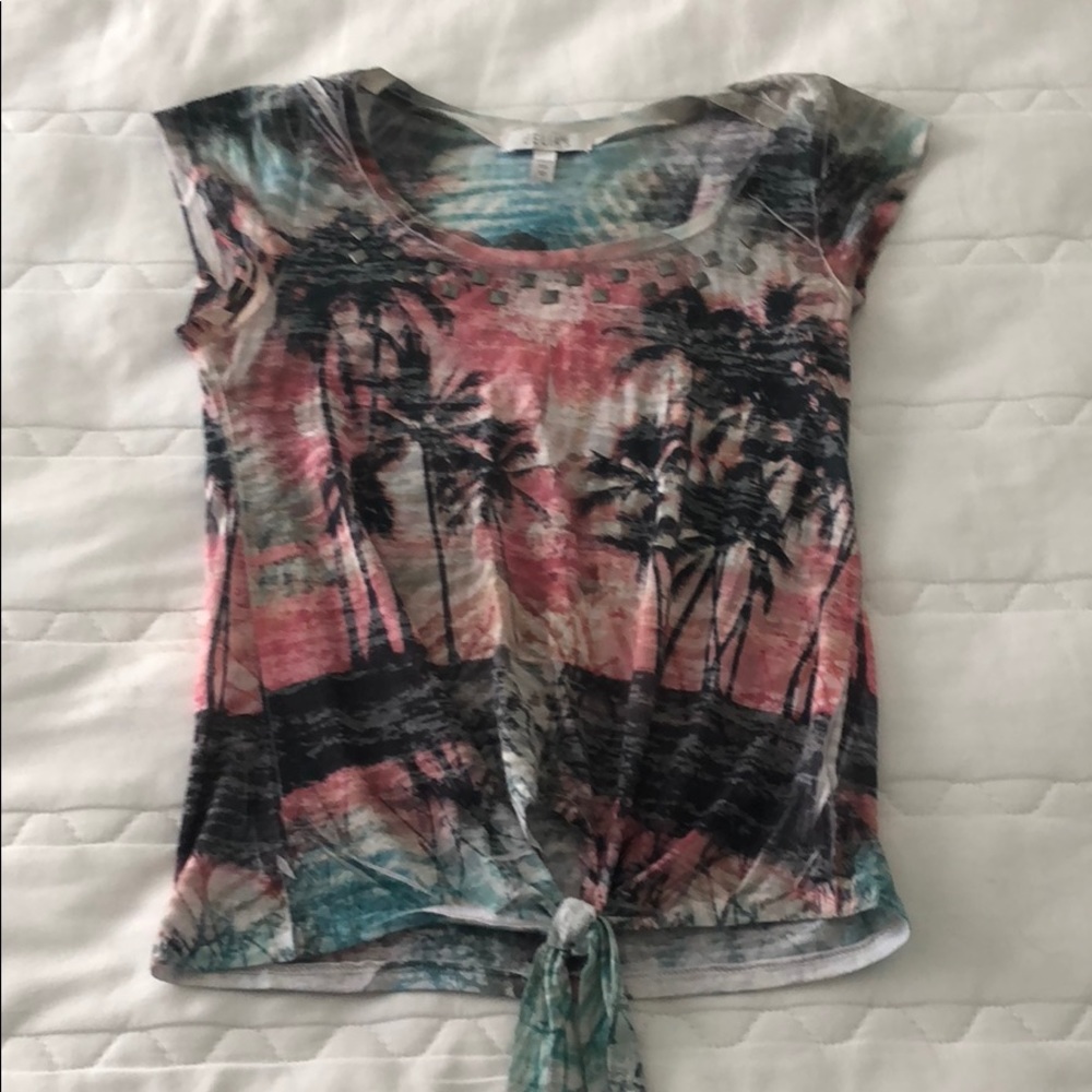 delia’s graphic t shirt